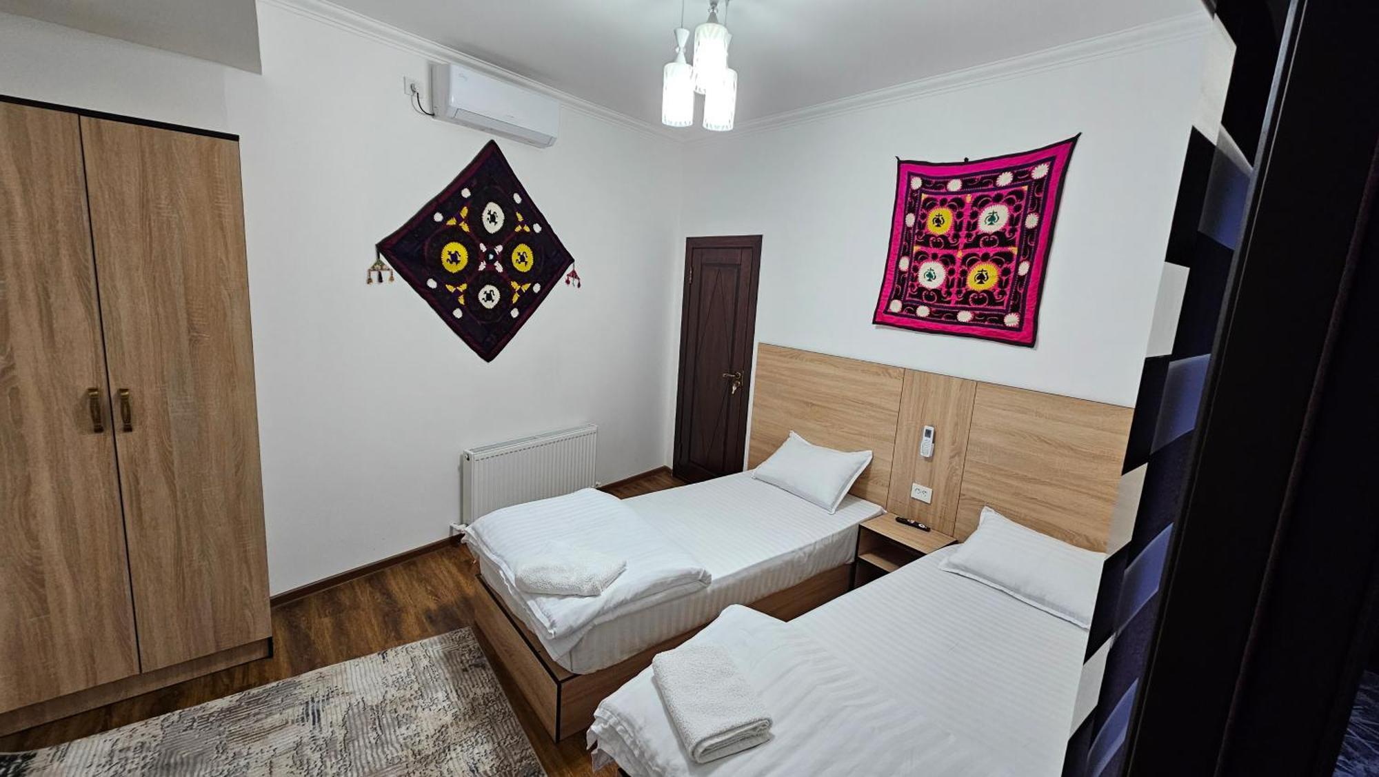 Hotel Mehribon Samarkand Bagian luar foto
