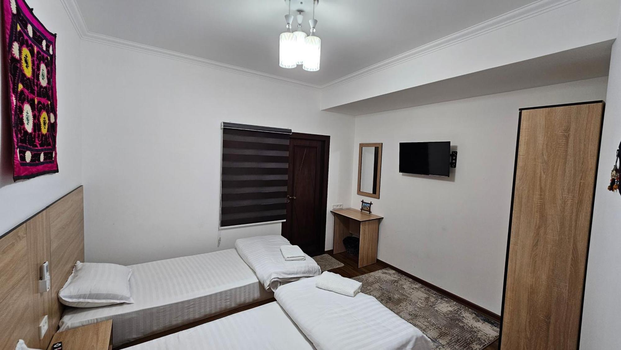 Hotel Mehribon Samarkand Bagian luar foto