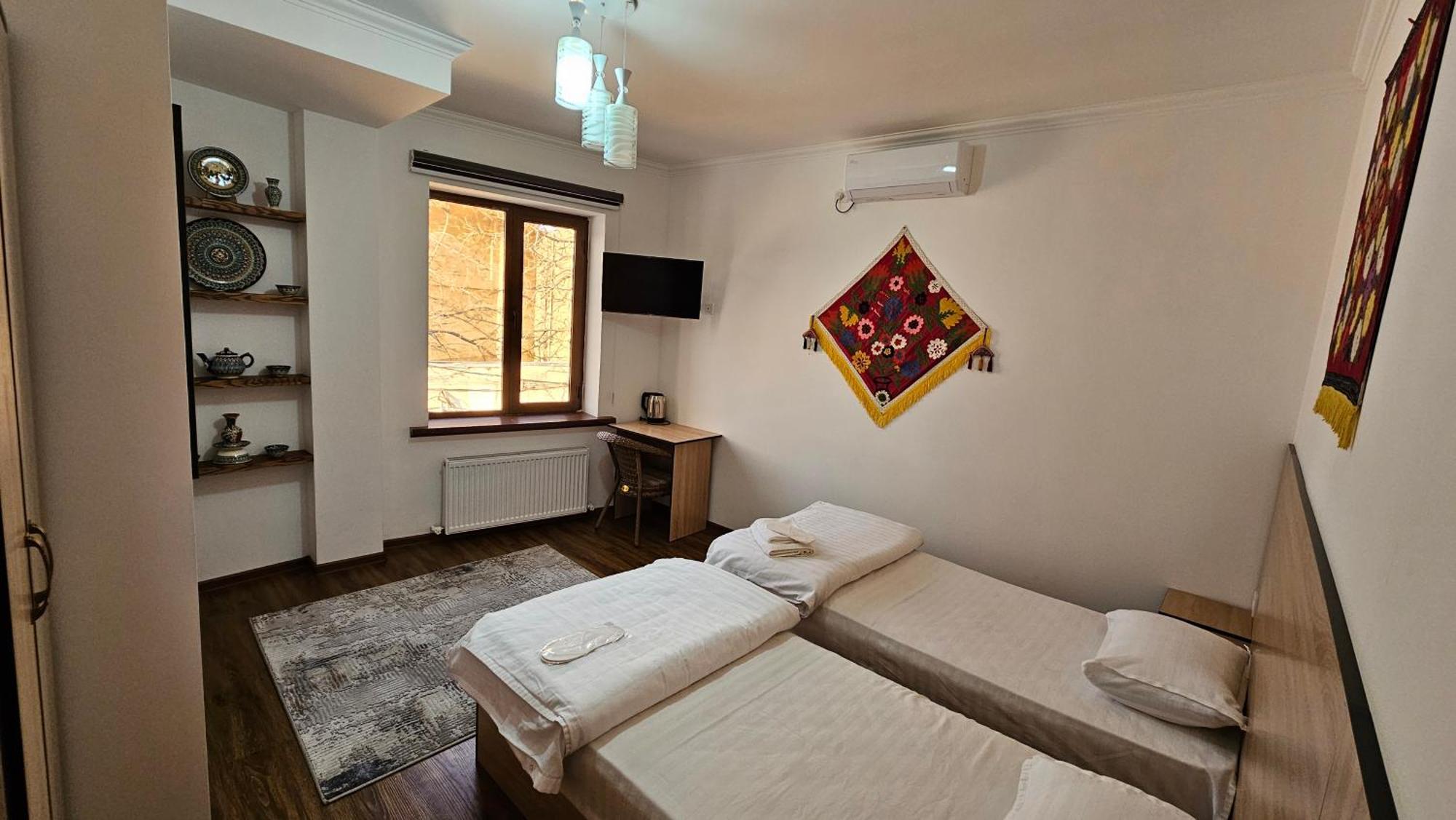 Hotel Mehribon Samarkand Bagian luar foto